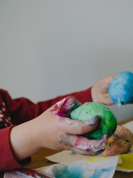 7 Creative Things Your Kids Can Make During Some Easter-Themed Arts & Crafts